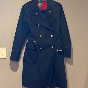 VINCE CAMUTO: NAVY Blue Coat